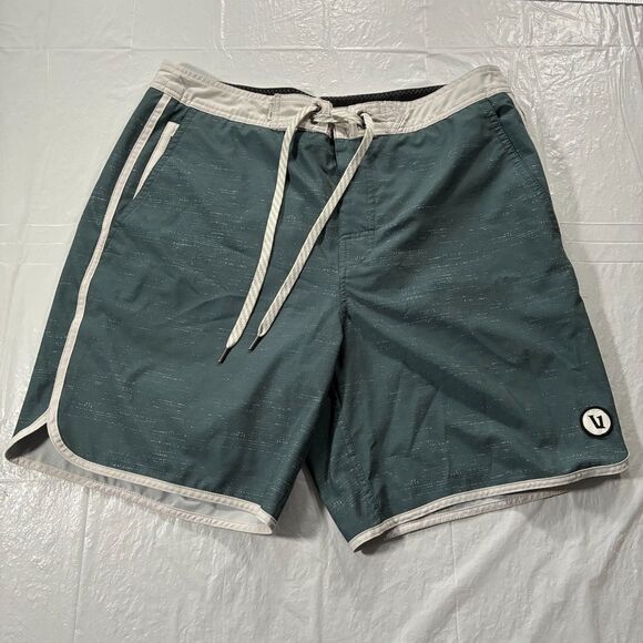 Vuori Other - Men’s Vuori Cruise Board Shorts Green White Trim V314 Size 32 EUC 7" inseam